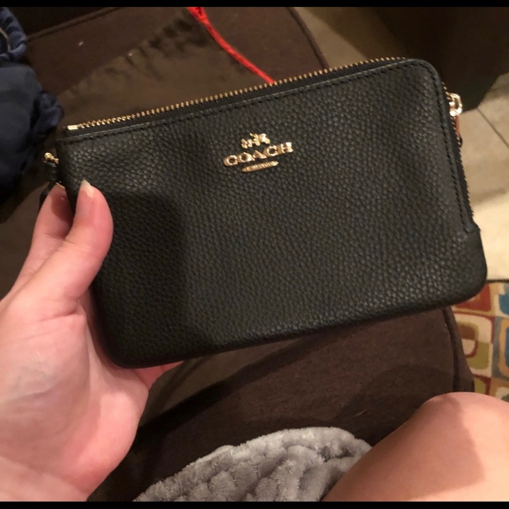Coach wallet, used once! Amazing condition.